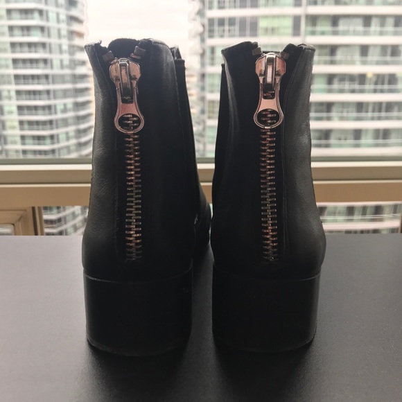 Steve Madden Leather Booties - Picture 3 of 5